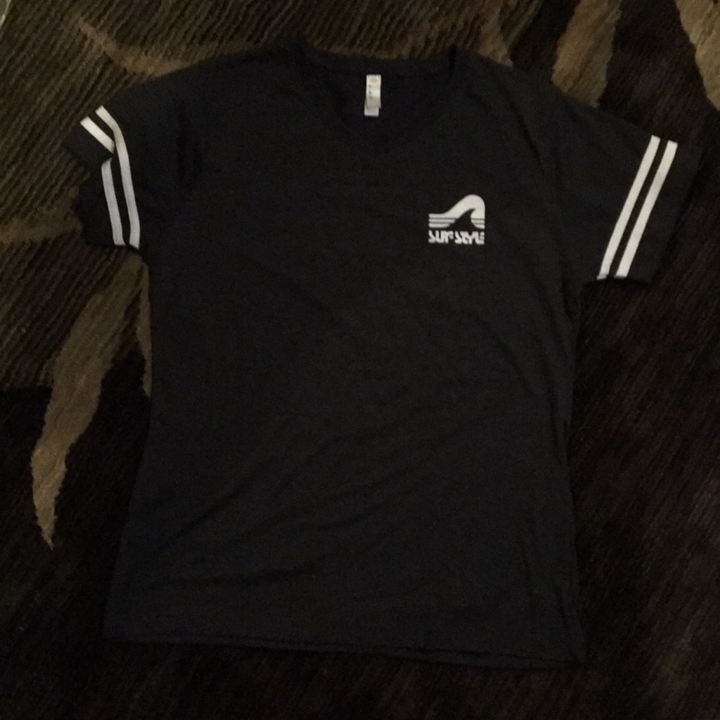 Surf Style Basic Tee